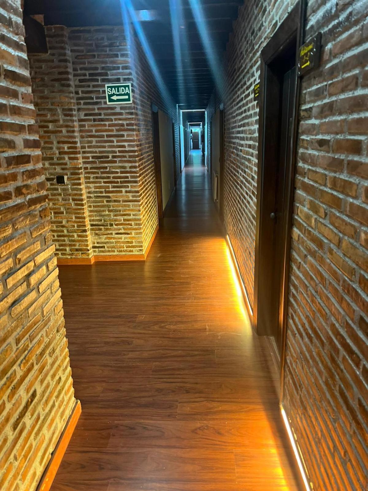 Hotel El Bricial سوتو دي كانجاس المظهر الخارجي الصورة