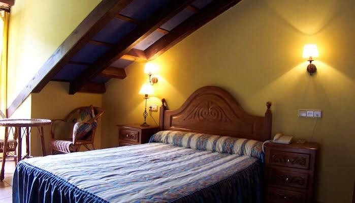 Hotel El Bricial سوتو دي كانجاس المظهر الخارجي الصورة